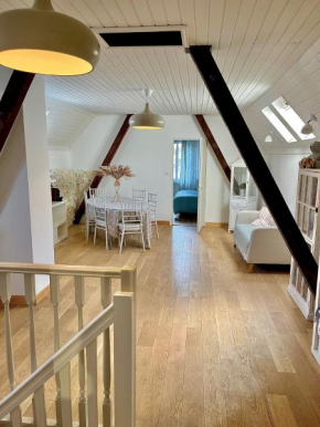 ETAGE entier privé, 45M2 Chez Regine